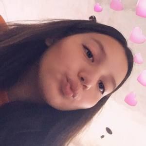 Meet your Posher, Julieta